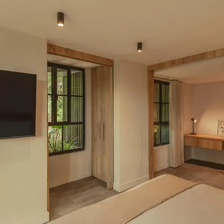 Apartment Patito Feo - Poblado Medellin Exterior photo